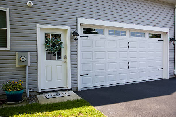 24/7 Emergency Garage Door Panel Replacement experts in Cornelius, NC